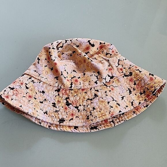 🎉HOST PICK🎉 Billabong Bucket Hat - Picture 7 of 7